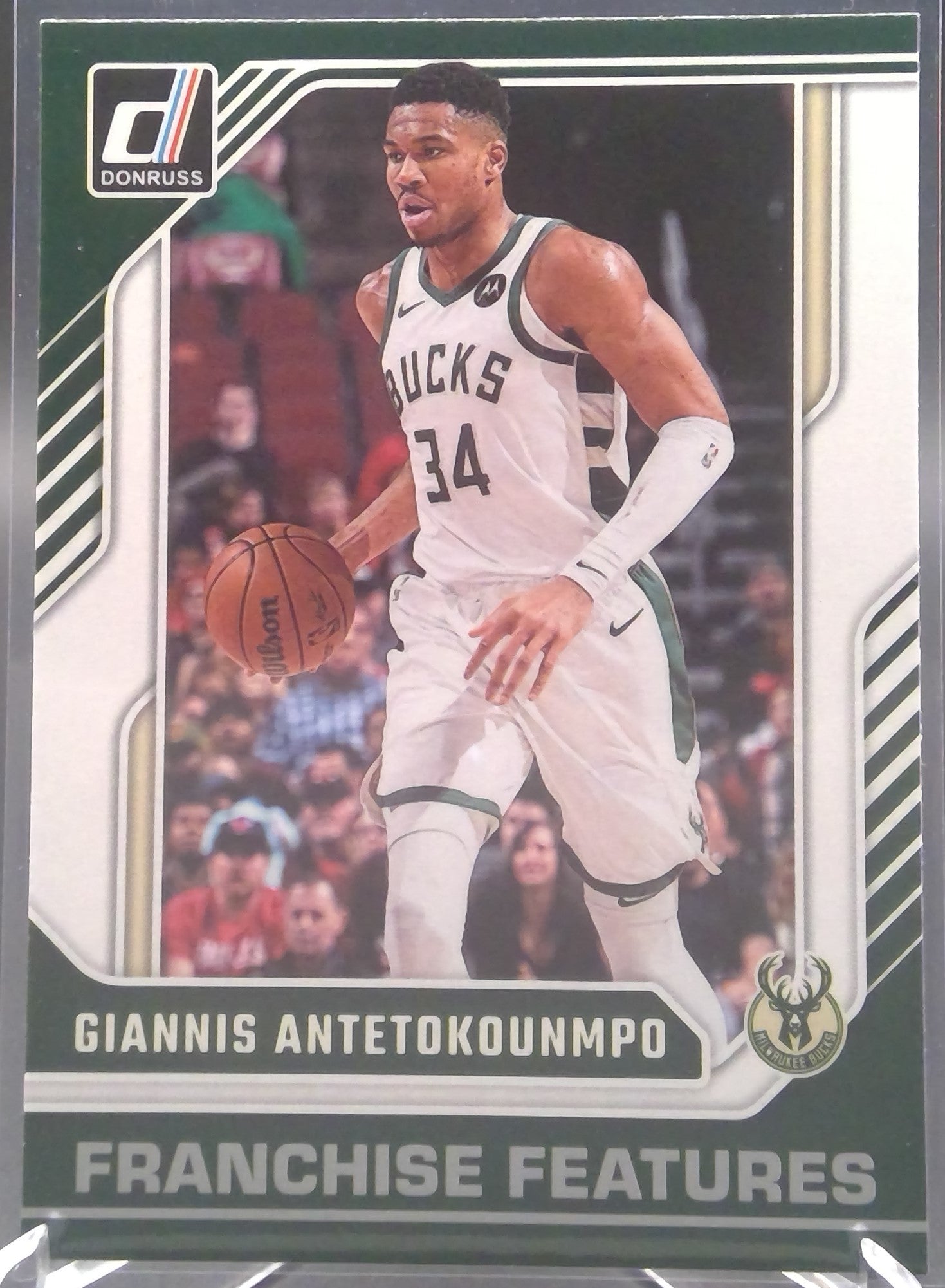 Giannis Antetokounmpo #3