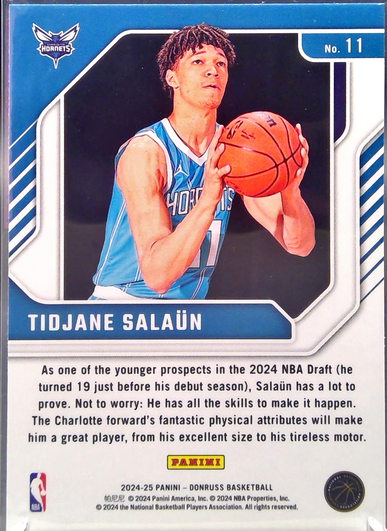 Tidjane Salaun #11