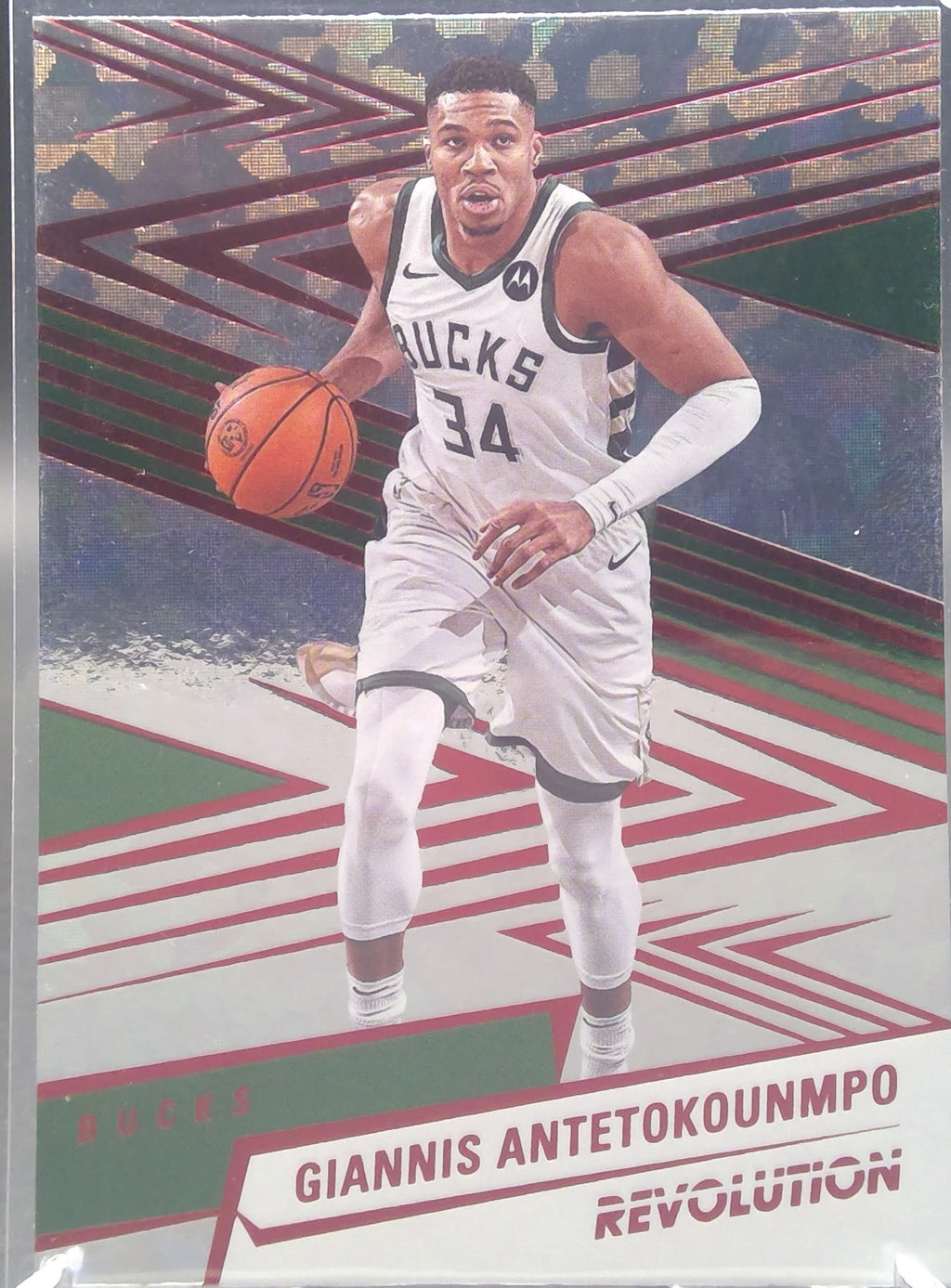 Giannis Antetokounmpo #3