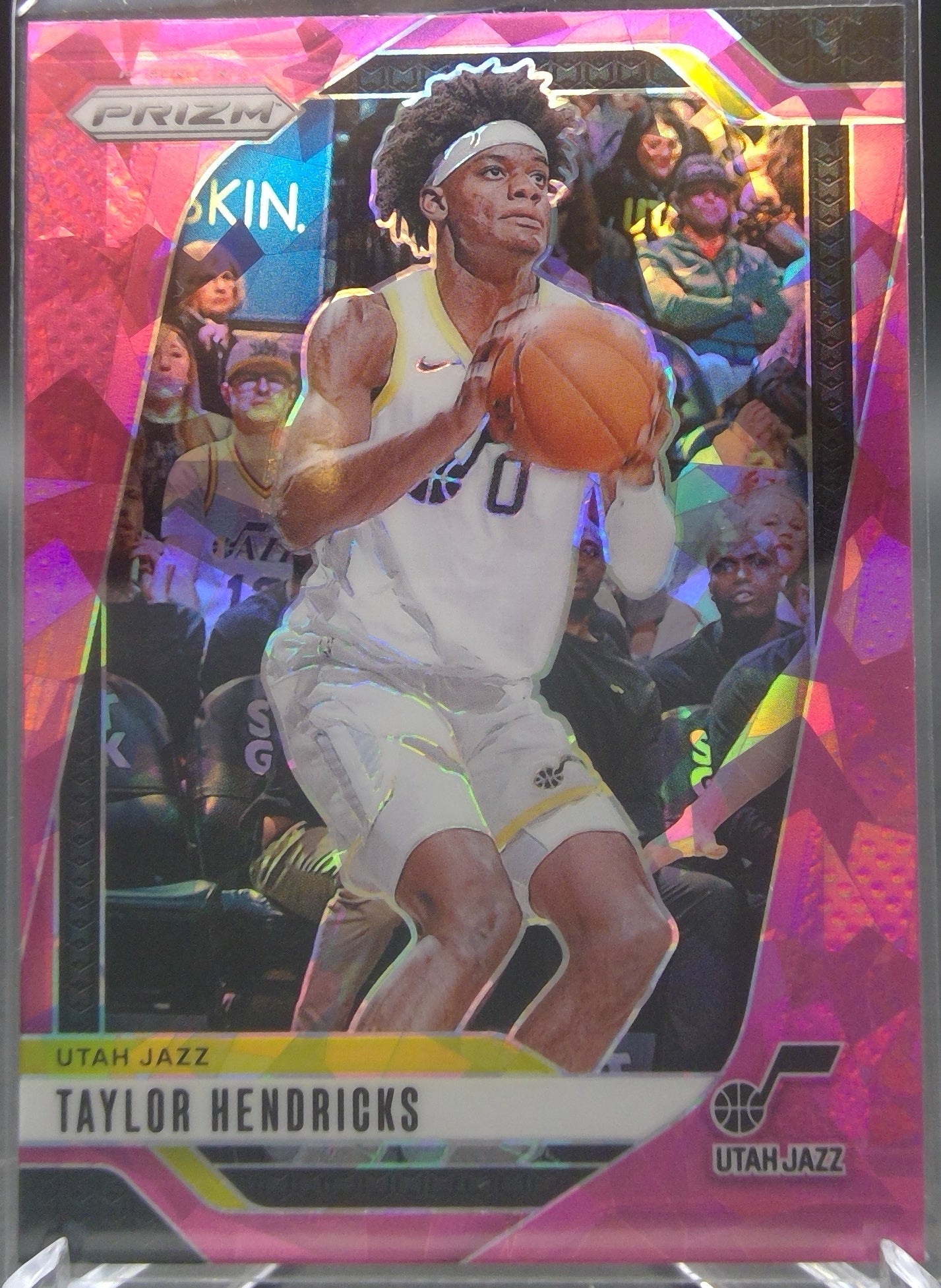 Taylor Hendricks #32